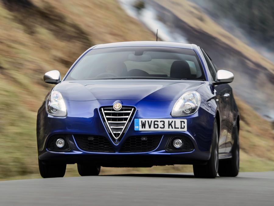  Alfa Romeo Giulietta Sportiva (940) 2014 года  (UK) (фото 42 из 48)